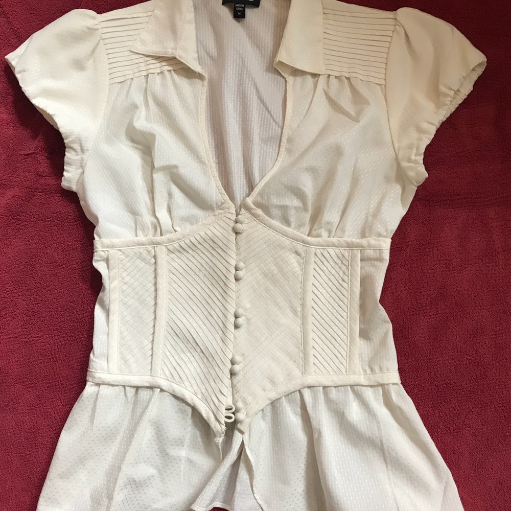 NWOT Bebe corset look blouse size m.